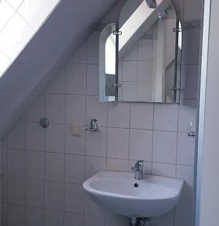Restaurant Und Zur Nassen Ecke